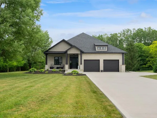 21267 Adams Cres, Chatham Kent, ON N7M 5J3