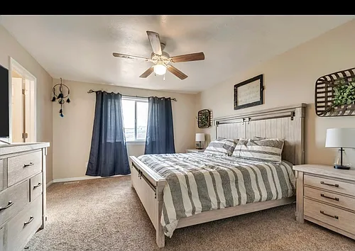 4764 W Homeland Dr Photo 1