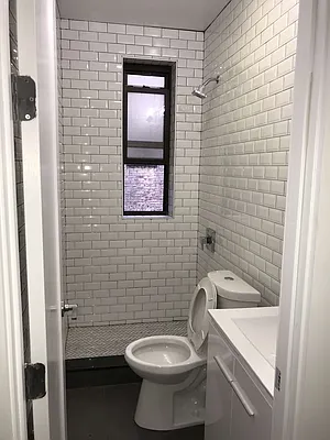 Rented by Empire City Real Estate LLC | media 43