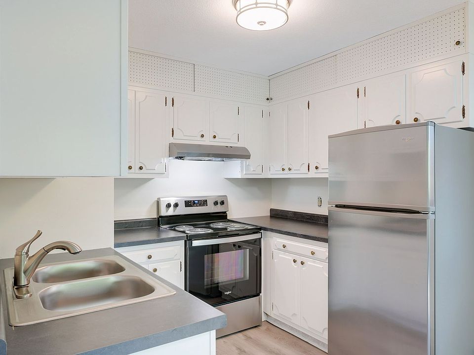 1st image of 3135 Dupont Ave S #5