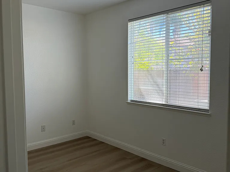 10839 Lands End Dr — Photo 31