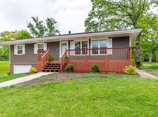 624 Woodland Dr, Mt Zion, IL 62549