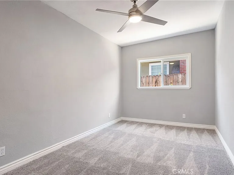 517 N Chalburn Ave — Photo 21