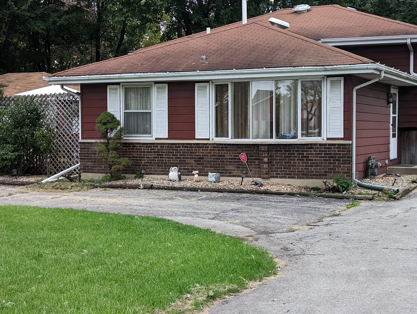 2420 63rd St photo 1