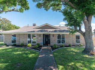 1804 Kensington Dr, Carrollton, TX 75007