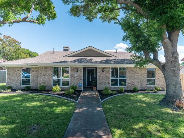 1804 Kensington Dr, Carrollton, TX 75007