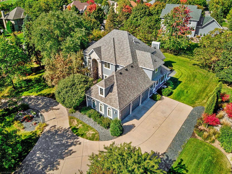 1st image of 9010 Highview Ln