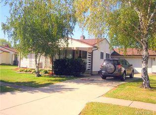 32 Woodgate Rd, Tonawanda, NY 14150