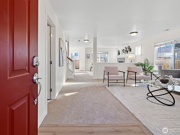 3rd image of 20290 Corbridge Road SE