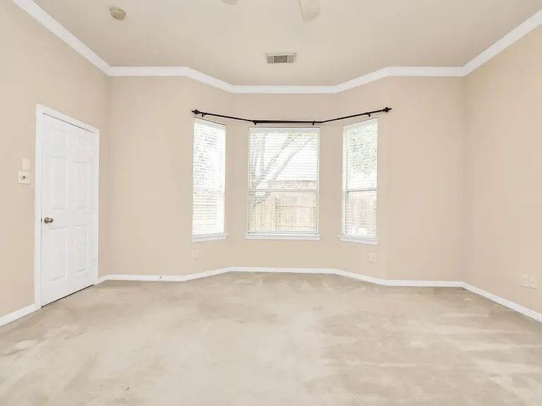 2504 Harbor Chase Dr — Photo 18