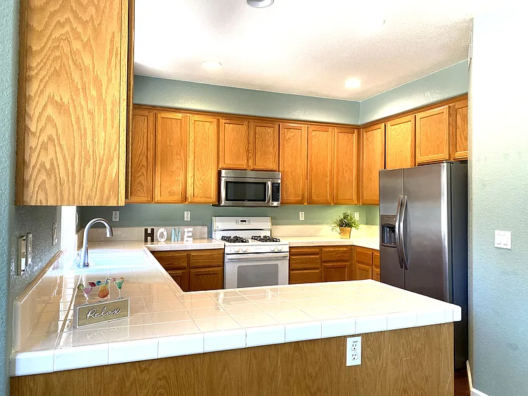 Raymar Way — Photo 4