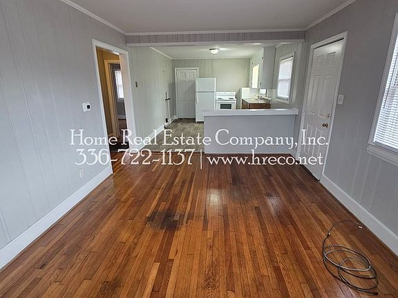 3rd image of 2418 Newark St