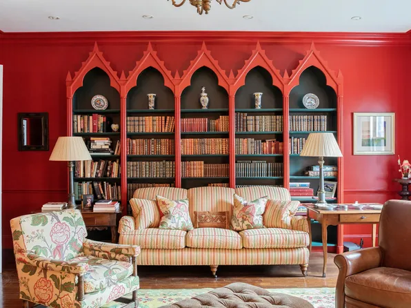 330 Convent Avenue image 12 of 17