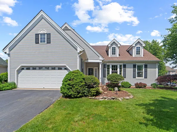 45 Strawberry Hill Rd, Branchburg, NJ 08876