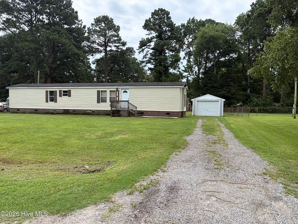 107 Dogwood Dr
