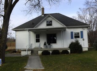 14408 N Shore Dr, Valders, WI 54245