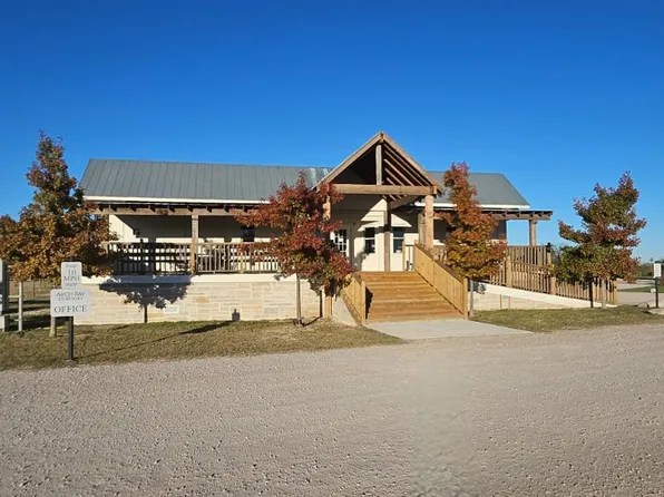 4584 E Us Highway 290 #286, Fredericksburg, TX 78624