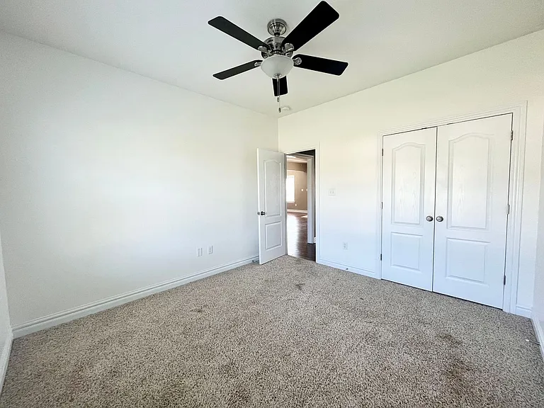 150 Travis Blvd — Photo 20