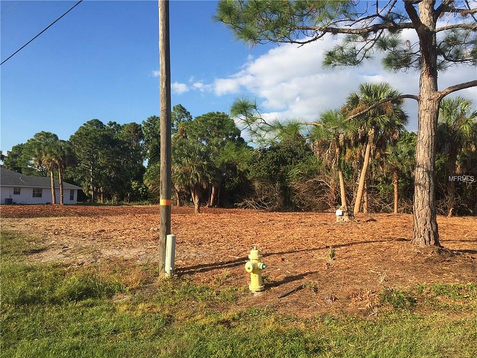 2nd image of 12 Sportsman Cir