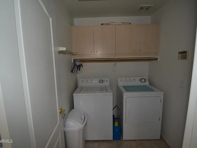 19910 W 110th Ln — Photo 10