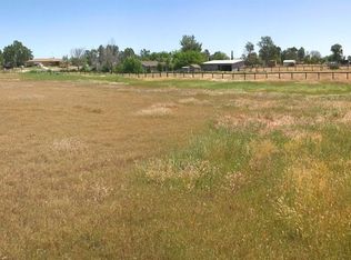 5275 Whispering Oak Way, Paso Robles, CA 93446