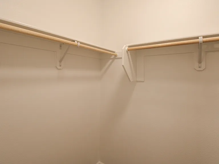 1902 SE Hankel St #13 — Photo 21