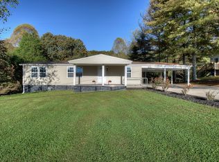 286 Clearwater Dr, Kingsport, TN 37664