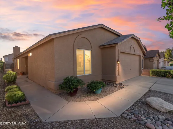 9048 E Orchid Vine Dr, Tucson, AZ 85747