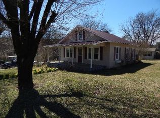 418 S High St, Waynesboro, TN 38485