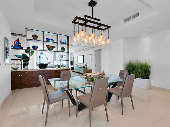 5th image of 2627 Bayshore Dr #2501