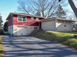 3737 N Wisconsin St, Racine, WI 53402