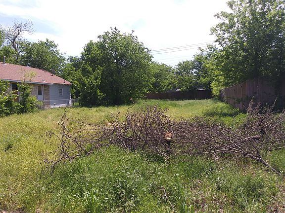 5th image of 1404 Elmwood Ave