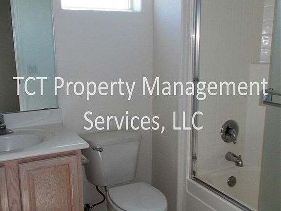 5th image of 980 E Bellerive Pl