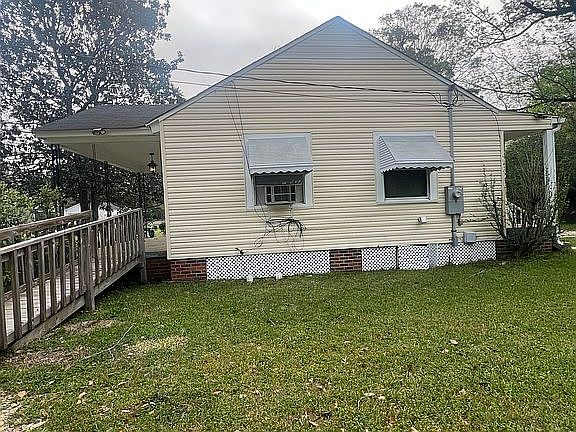 2nd image of 139 W Cherry Dr