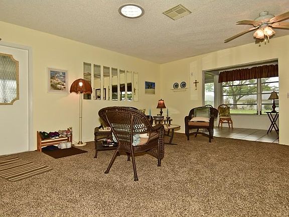 3rd image of 2308 Gainesborough Loop #238