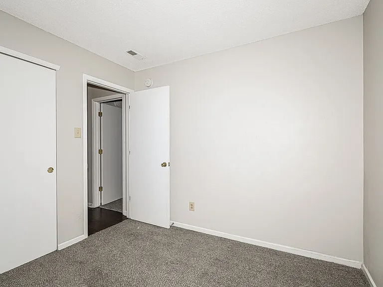 3015 Redland Ln — Photo 13