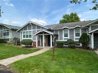 14047 Dunbar Ct, Grandview, MO 64030