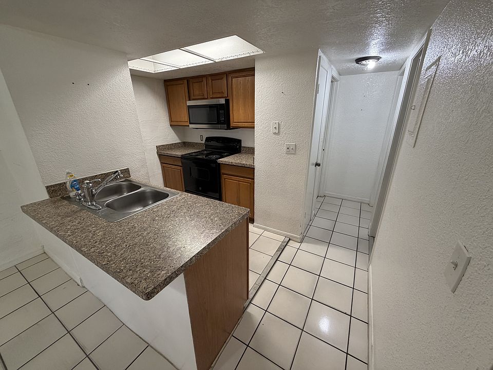 1st image of 500 Rockpit Rd APT 12