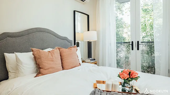 Rented by Nooklyn NYC LLC | media 29