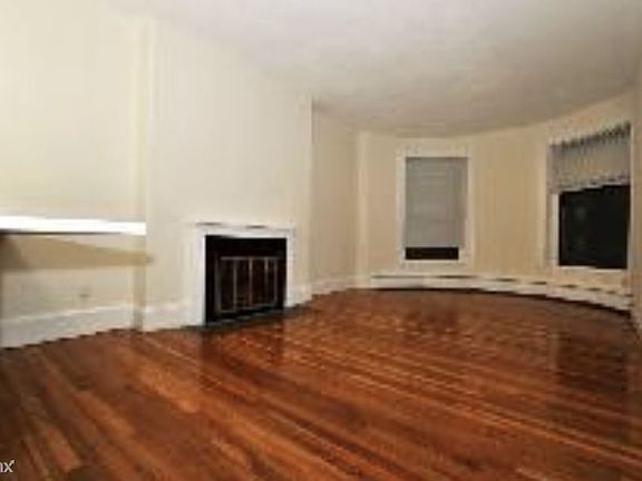 A111B58C-BE45-4D6A-B000-6E1EE6D4C890