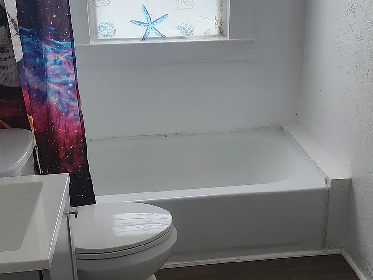 417 Earl St #2 — Photo 4
