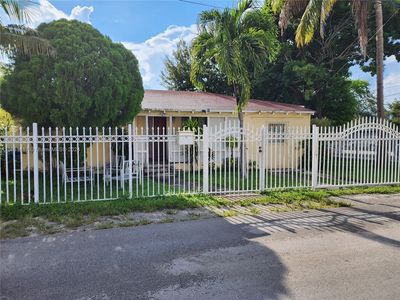 7724 NE 1st Ave, Miami, FL, 33138