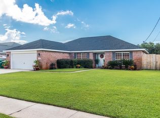 8211 Cosica Blvd, Navarre, FL 32566