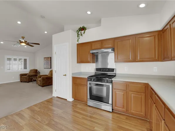 9204 Candilela Ct, Las Vegas, NV 89149