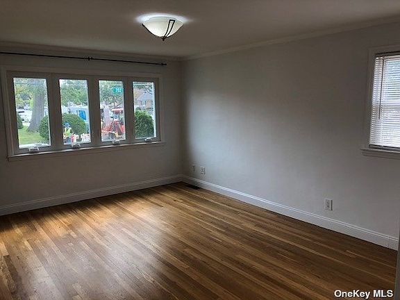 4th image of 45-70 202nd St Floor 1