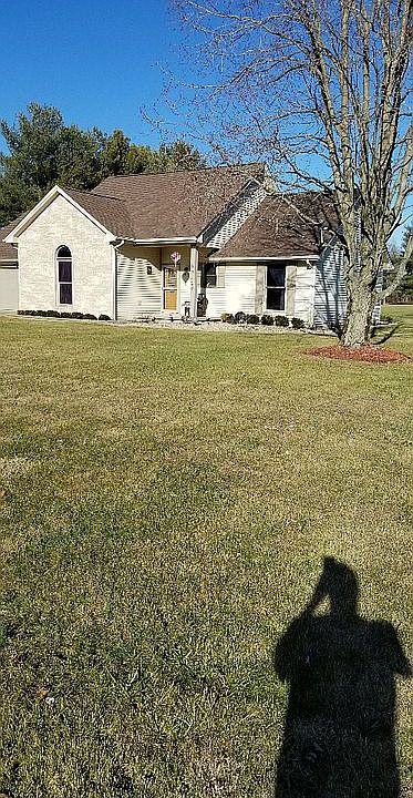 1st image of 5320 N Camelot Way