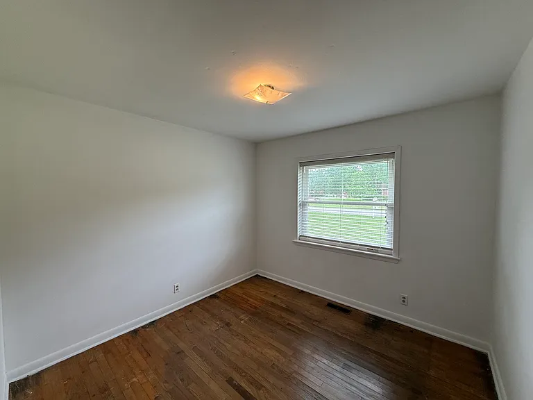 316 Rawls Dr — Photo 8