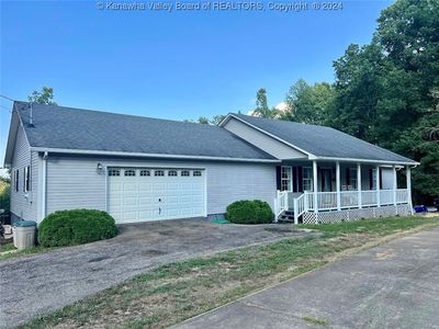 169 Poplar Dr, Ripley, WV, 25271