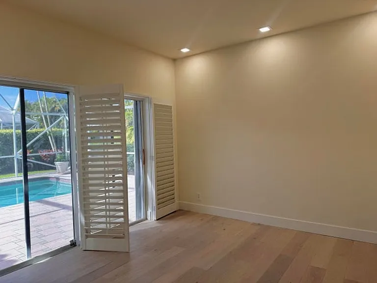 7686 La Corniche Cir — Photo 9