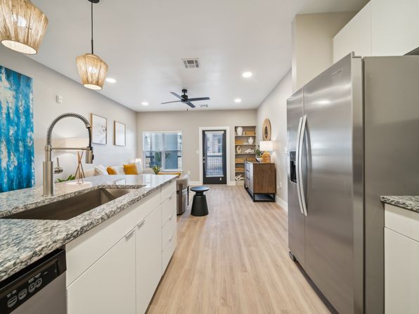 8360 E 86th St N #11